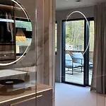 Eksklusiv Enebolig Med Jacuzzi *