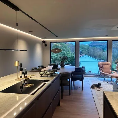 Eksklusiv Enebolig فيلة برغن