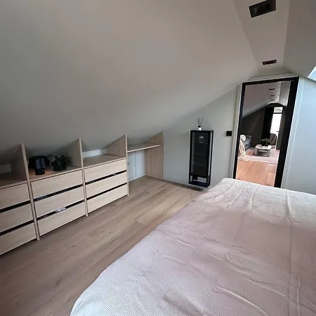 Eksklusiv Enebolig *