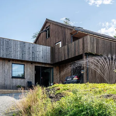 Eksklusiv Enebolig Med Jacuzzi Берген