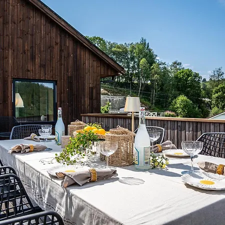 فيلة Eksklusiv Enebolig