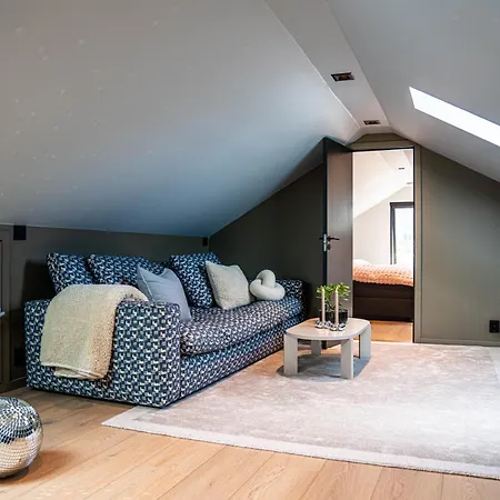 Eksklusiv Enebolig فيلة *