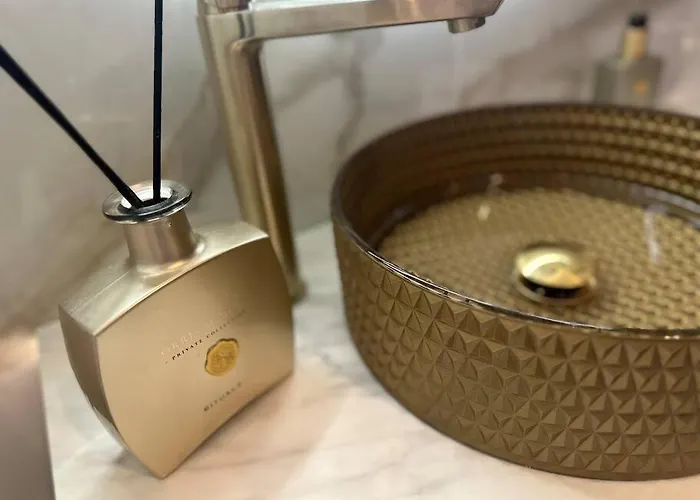 Вілла Eksklusiv Enebolig Med Jacuzzi *