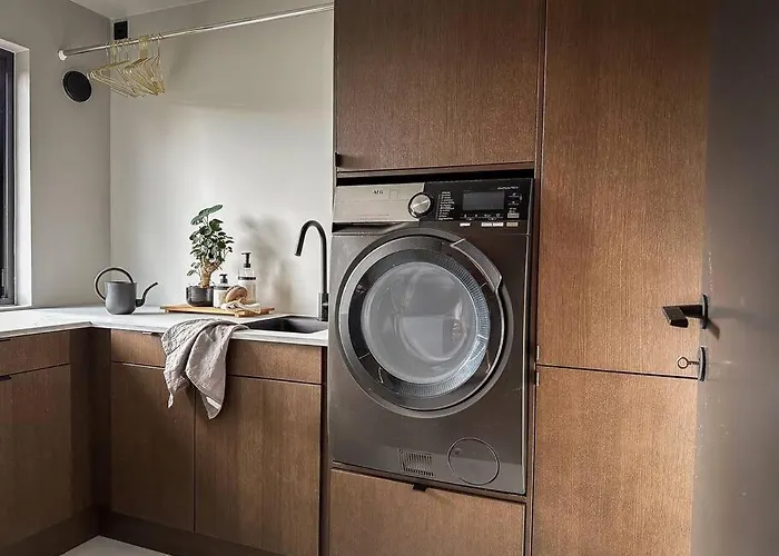 Eksklusiv Enebolig Med Jacuzzi Villa