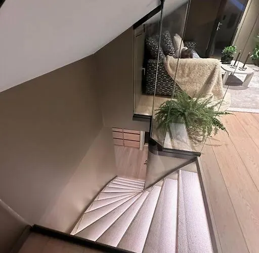 Вілла Eksklusiv Enebolig Med Jacuzzi