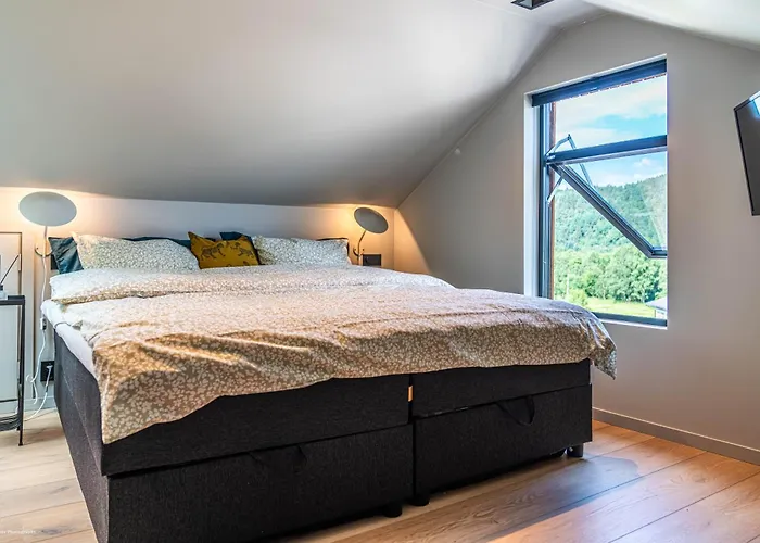 Eksklusiv Enebolig * Μπέργκεν