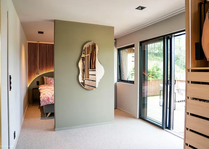 Вілла Eksklusiv Enebolig Med Jacuzzi