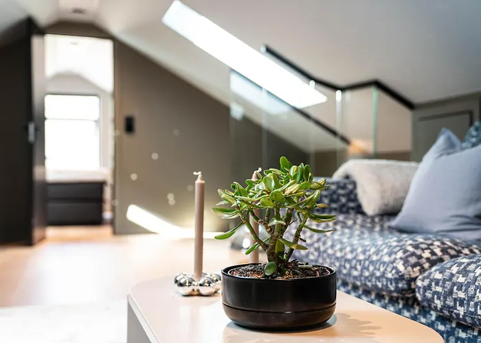 Eksklusiv Enebolig Med Jacuzzi *